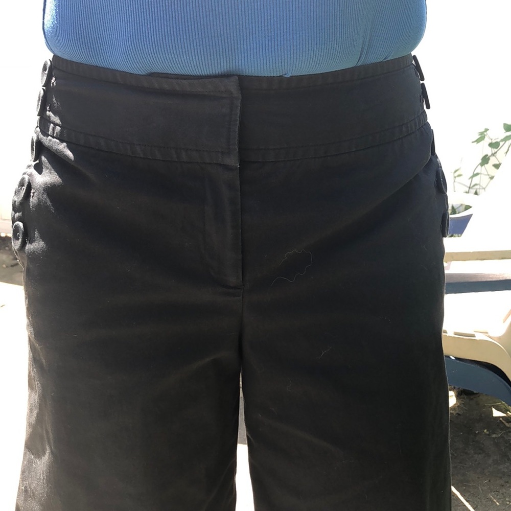 Shorts - Picture 6 of 6